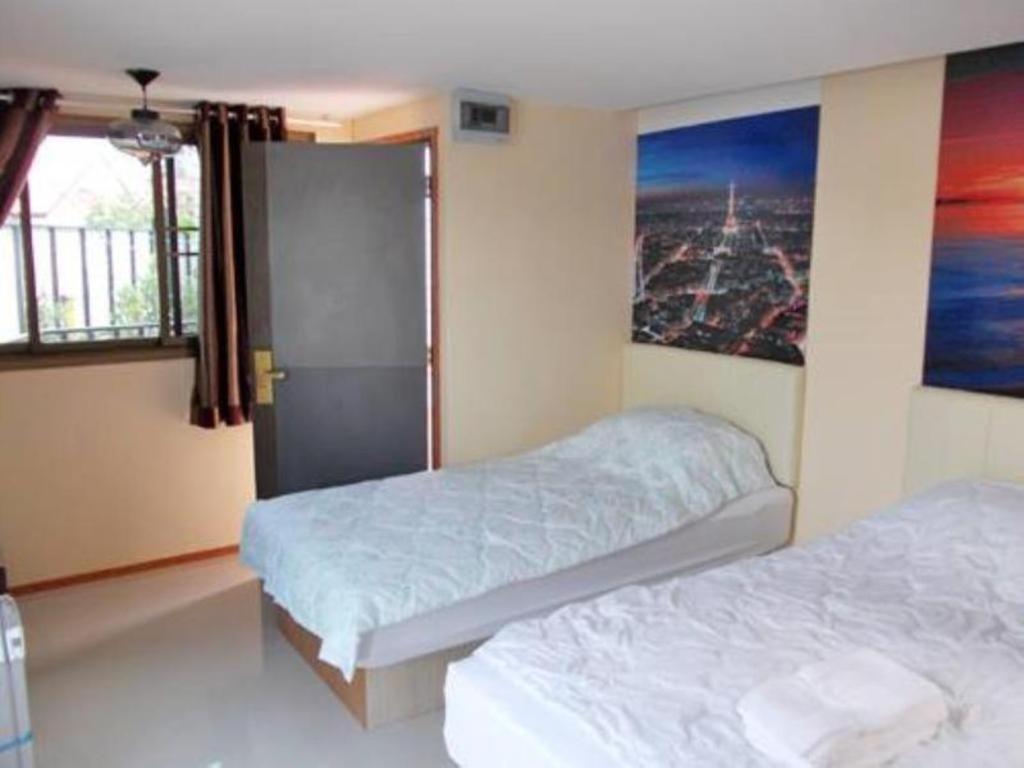 Oyo 271 The Romklao Resort Bangkok